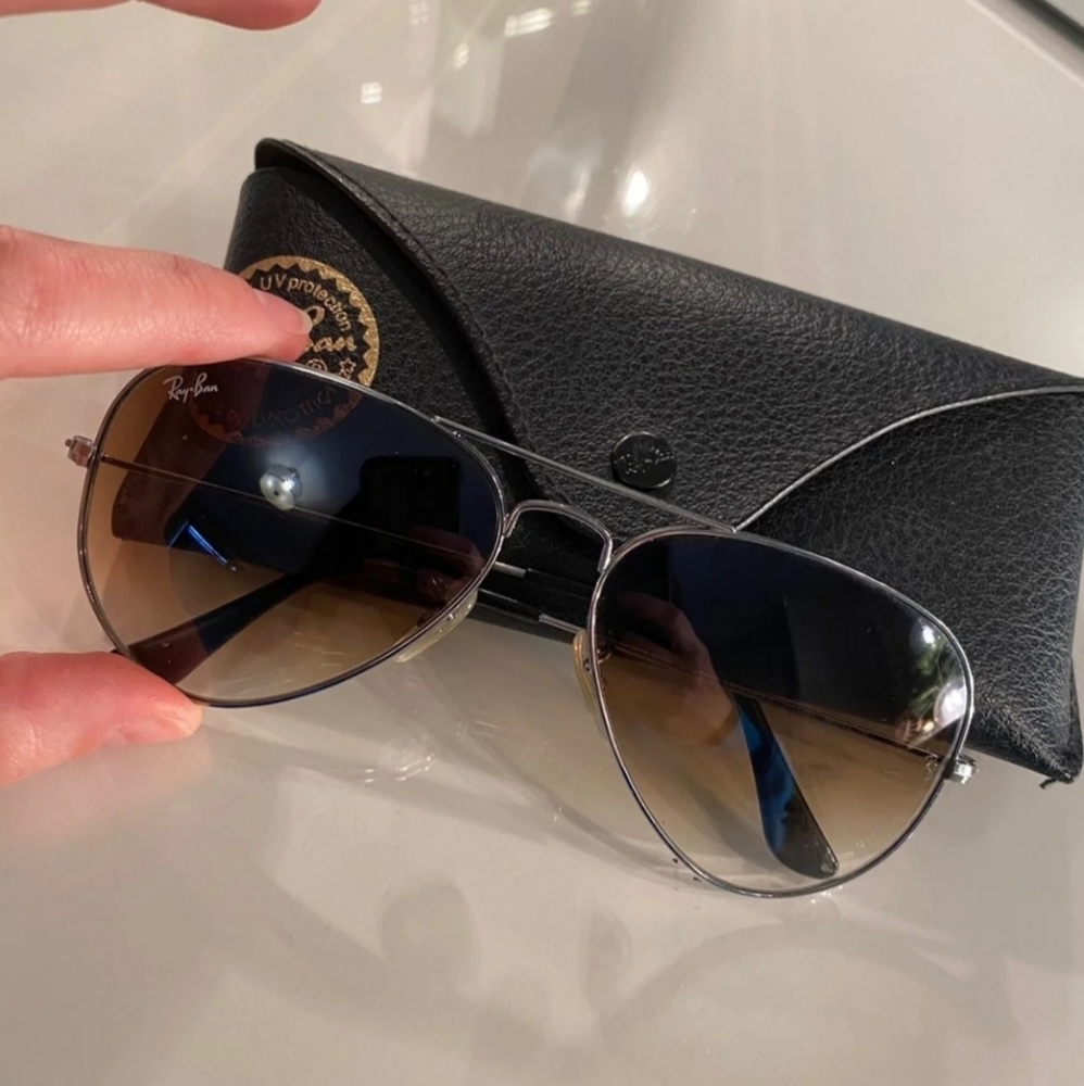 RayBan Aviator Classic Gradient Lens Sunglasses 🕶